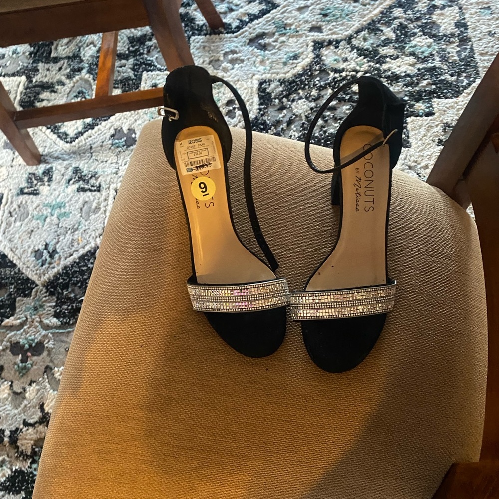 Cute black heels with bling